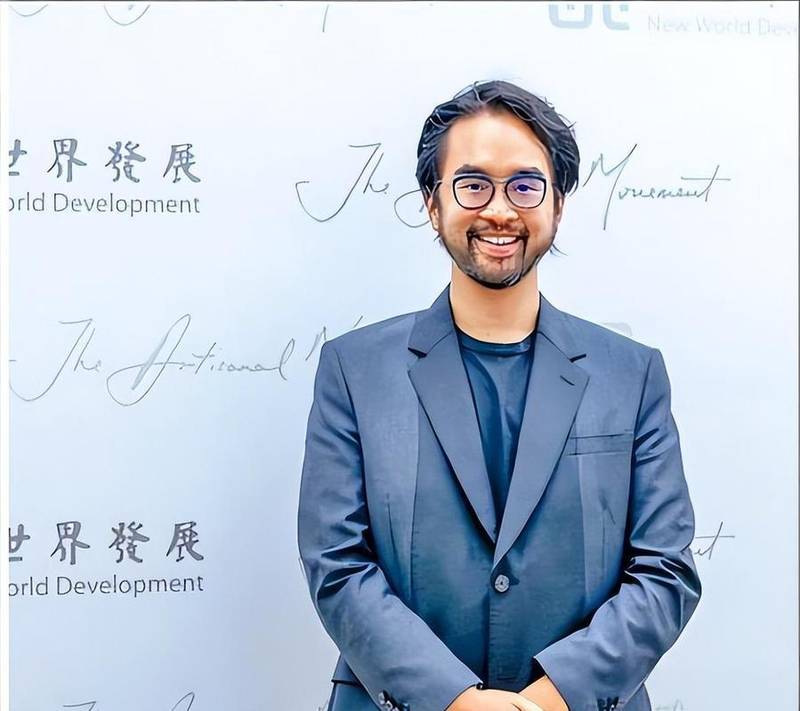  香港商界传奇，四大家族格局悄然生变；郑氏新世界面临严峻考验，黑石注资之路坎坷。 股票财经 香港商界传奇，四大家族格局悄然生变；郑氏新世界面临严峻考验，黑石注资之路坎坷。 股票财经 香港商界传奇，四大家族格局悄然生变；郑氏新世界面临严峻考验，黑石注资之路坎坷。 股票财经