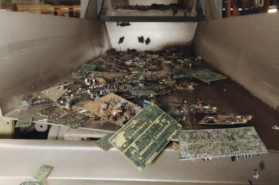 废料变宝藏，美国新创公司挑战传统冶炼模式。