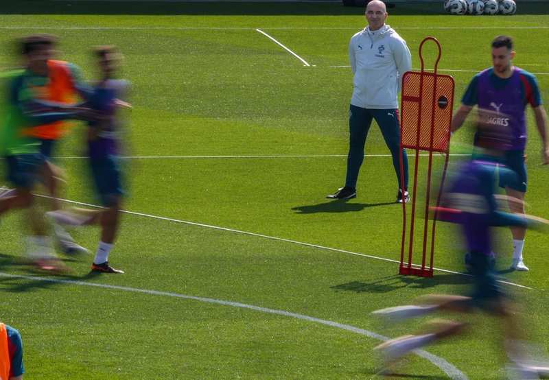  【战略定力】：重塑葡萄牙国家队攻防体系的实操路径 体育新闻 【战略定力】：重塑葡萄牙国家队攻防体系的实操路径 体育新闻