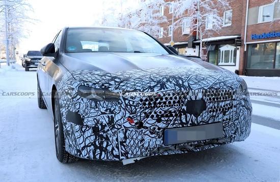  【新车谍报】新款奔驰C级重磅升级，深度解析获取前瞻指南 汽车科技