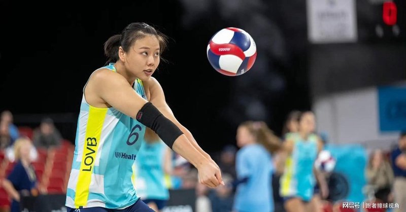  中国女排再出发：那些关于坚持与等待的动人故事 体育新闻